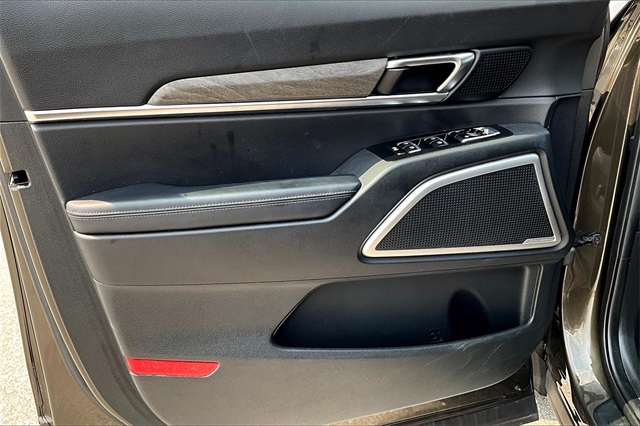 2022 Kia Telluride EX - Photo 9