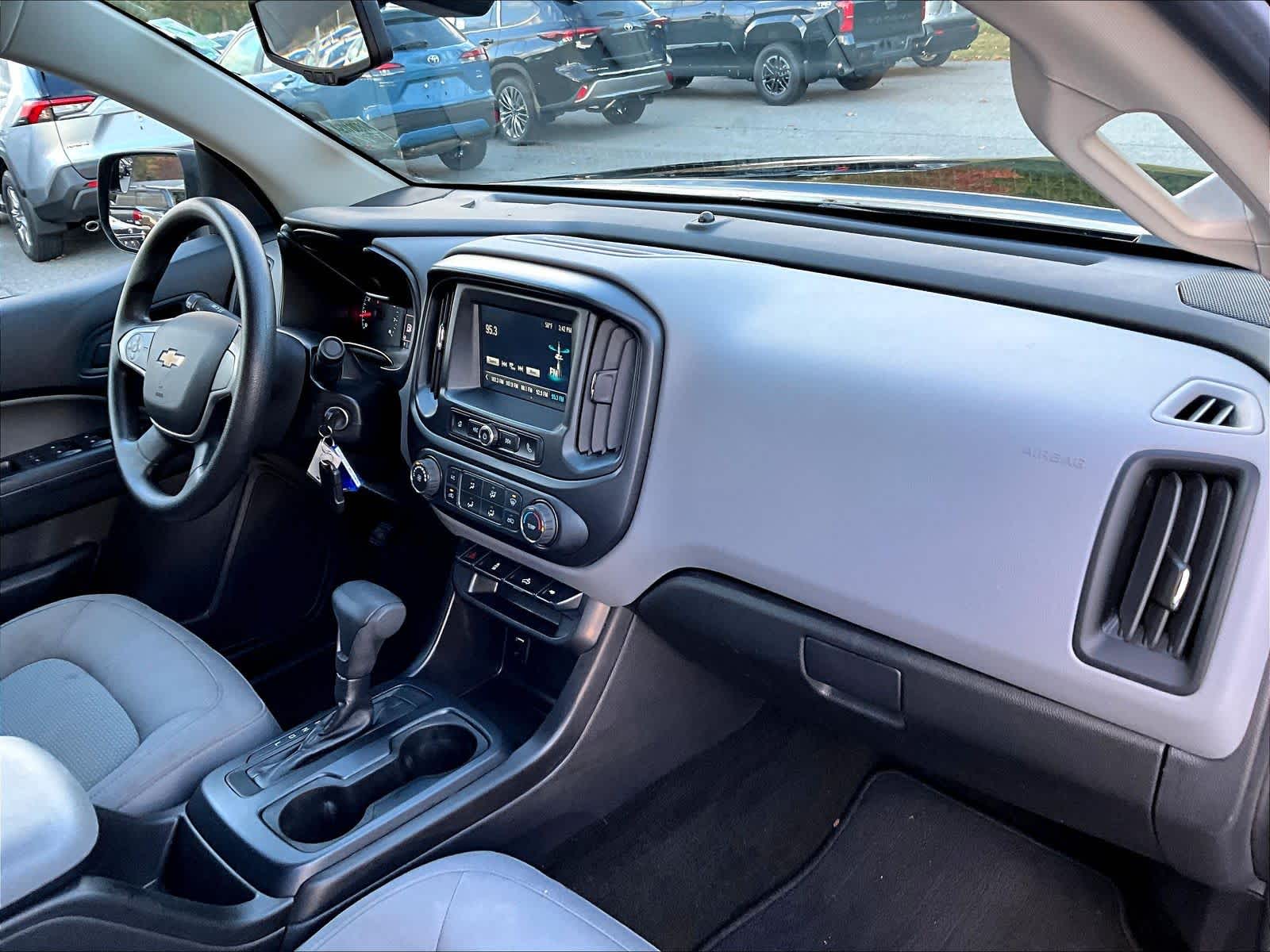 2017 Chevrolet Colorado 4WD WT - Photo 14