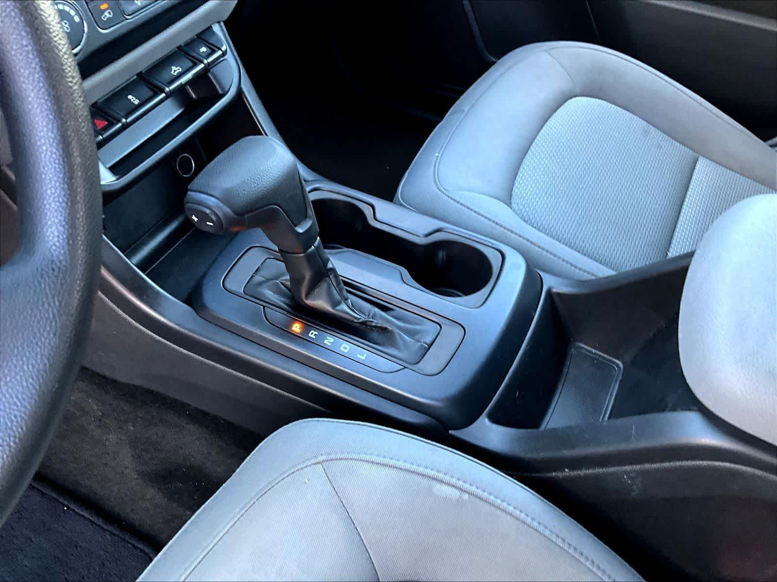 2017 Chevrolet Colorado 4WD WT - Photo 20