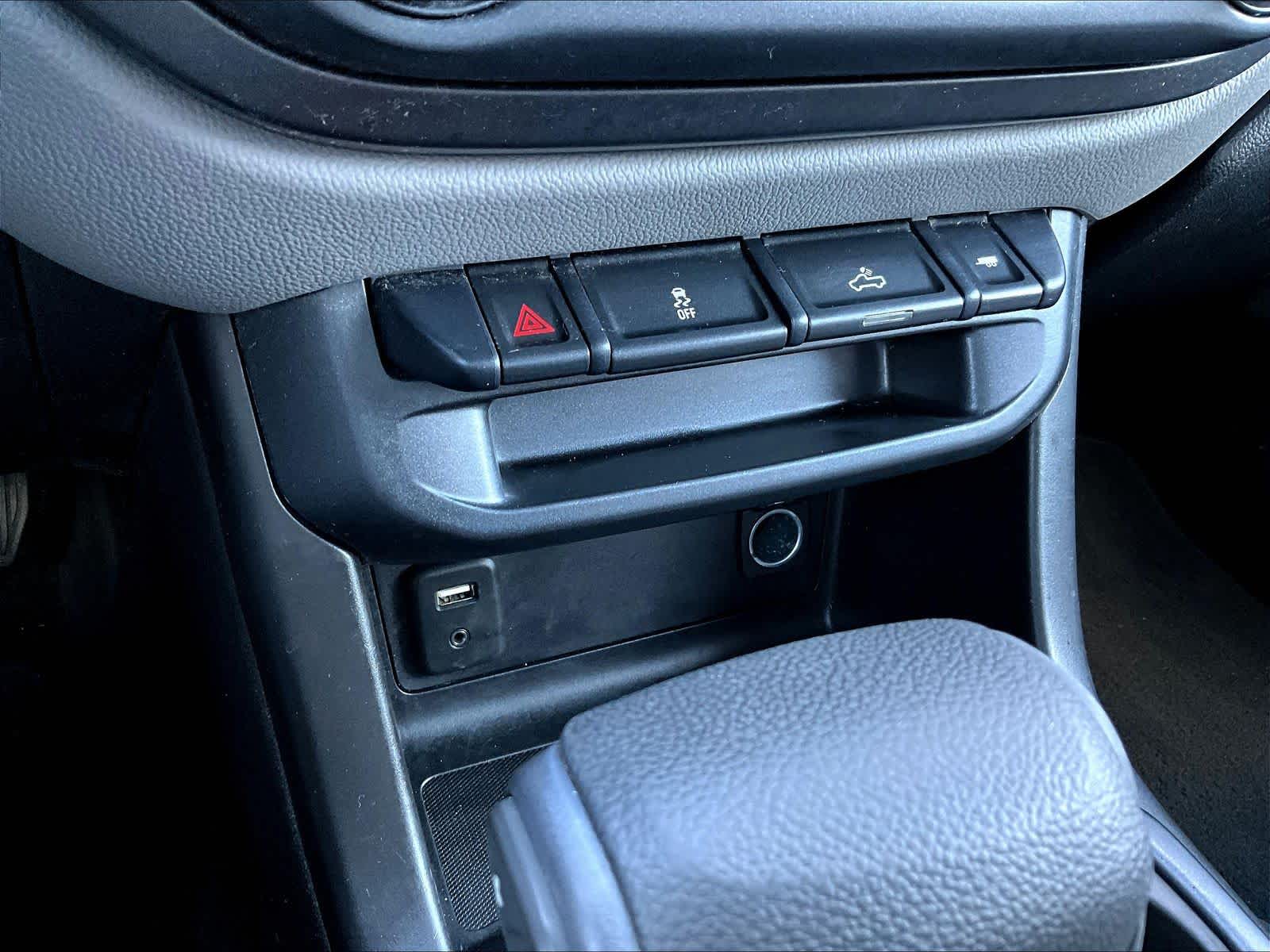 2017 Chevrolet Colorado 4WD WT - Photo 27