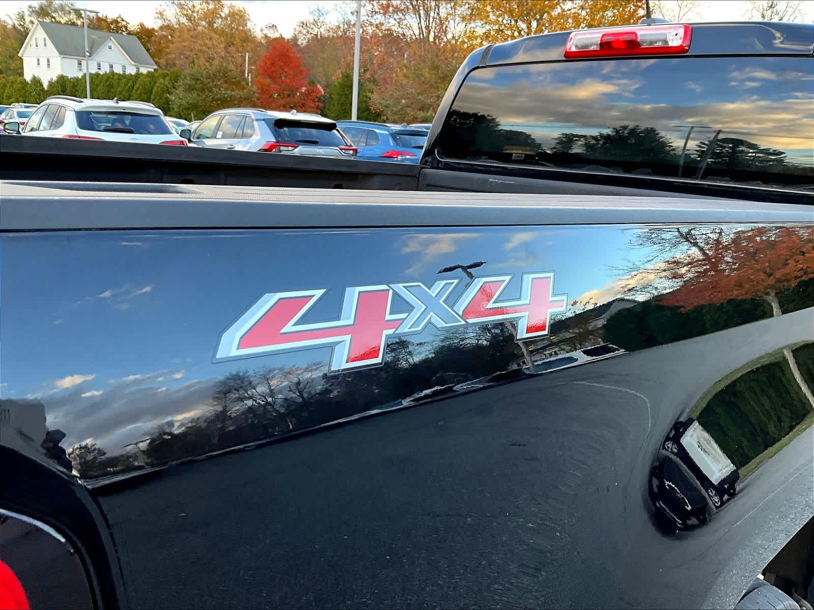 2017 Chevrolet Colorado 4WD WT - Photo 28