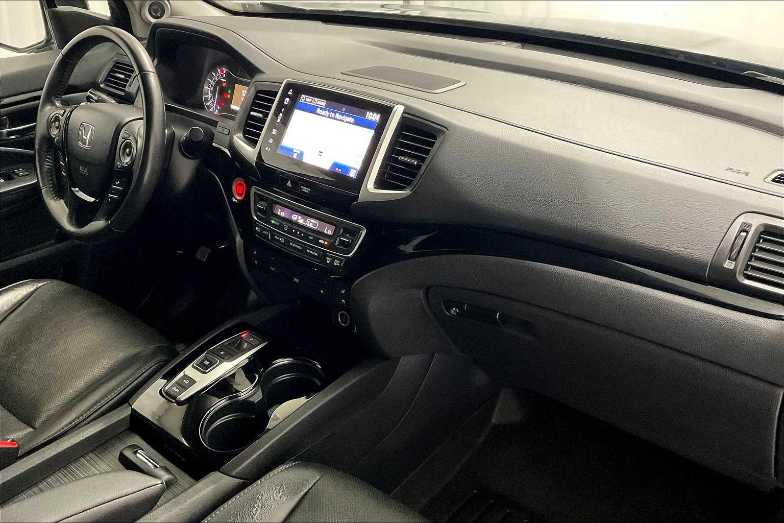 2017 Honda Pilot Elite - Photo 14