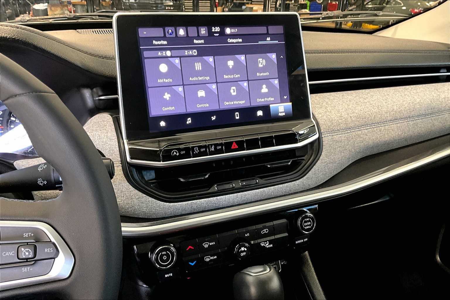 2022 Jeep Compass Latitude - Photo 19