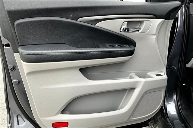 2019 Honda Pilot EX - Photo 9