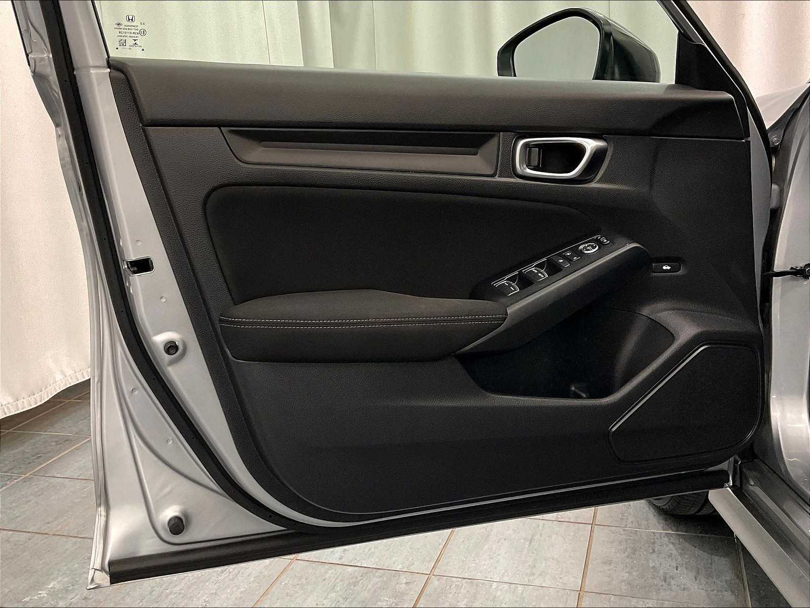 2022 Honda Civic Sport - Photo 9