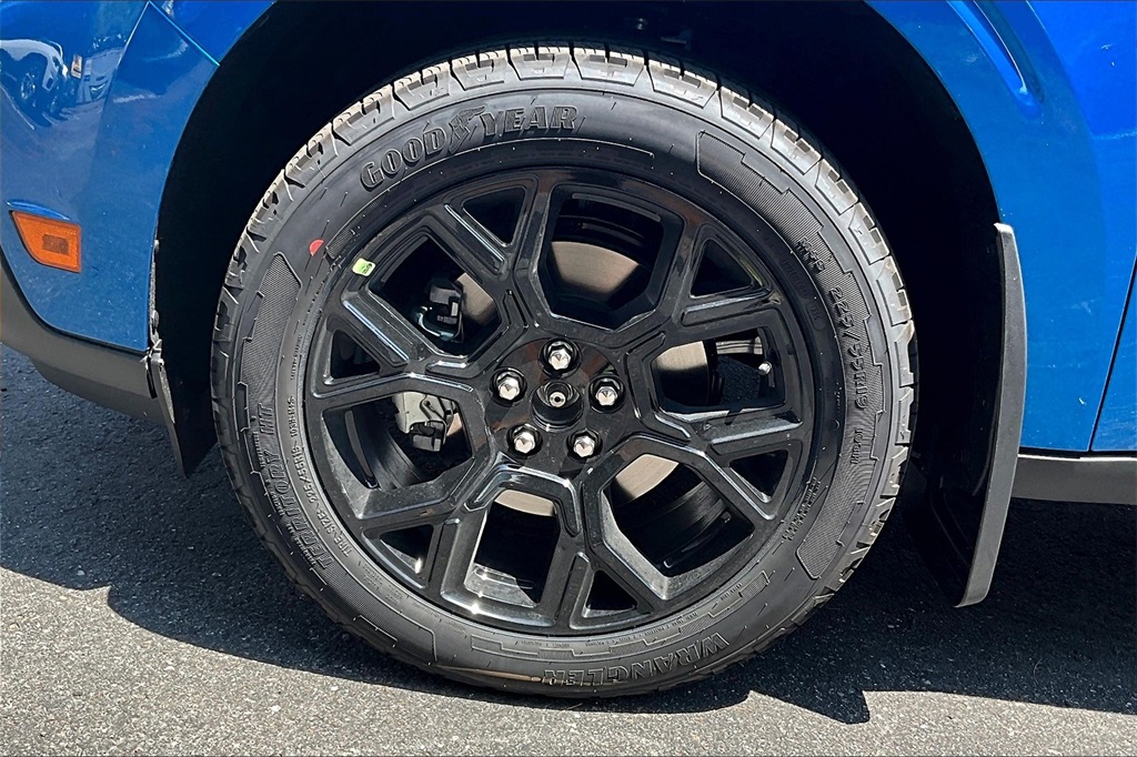 2025 Ford Maverick Lariat - Photo 12
