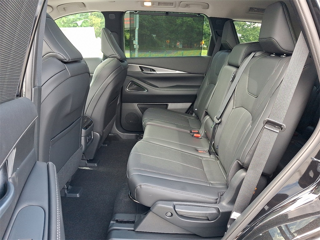 2026 INFINITI QX60 LUXE - Photo 6