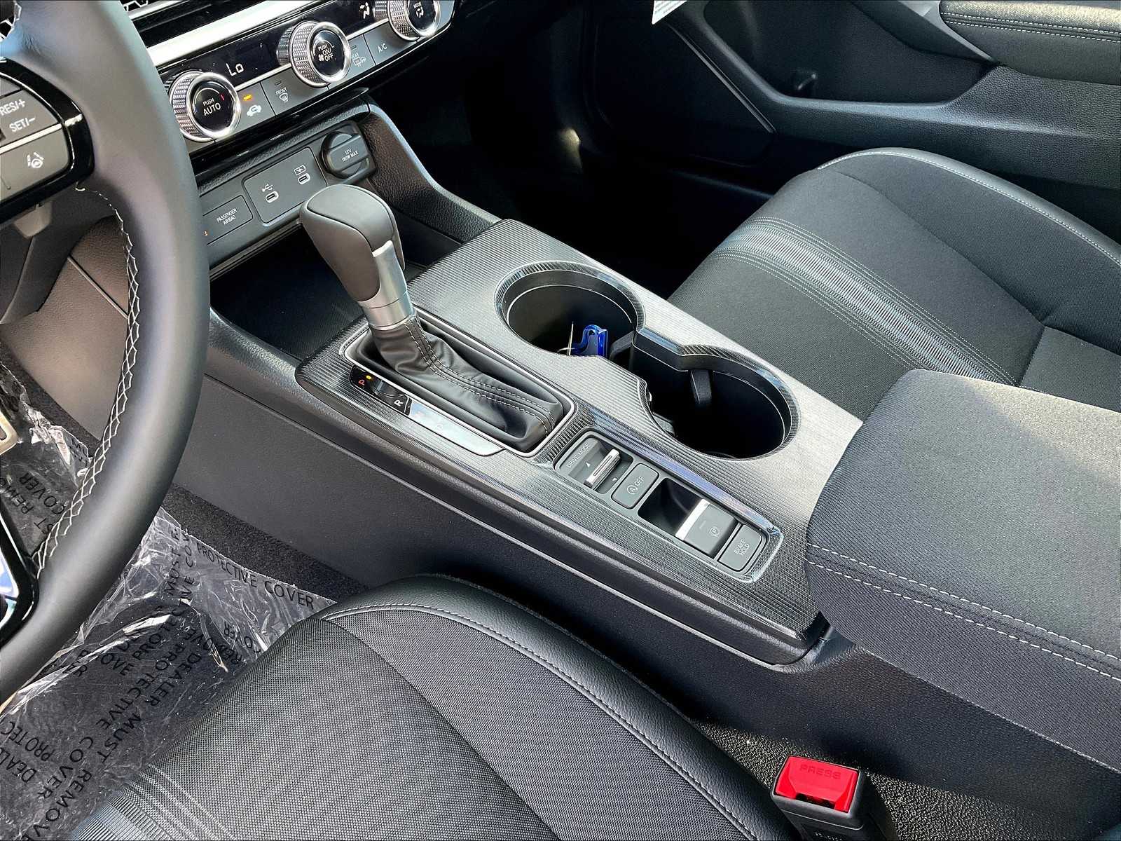 2026 Honda Civic Sport - Photo 14