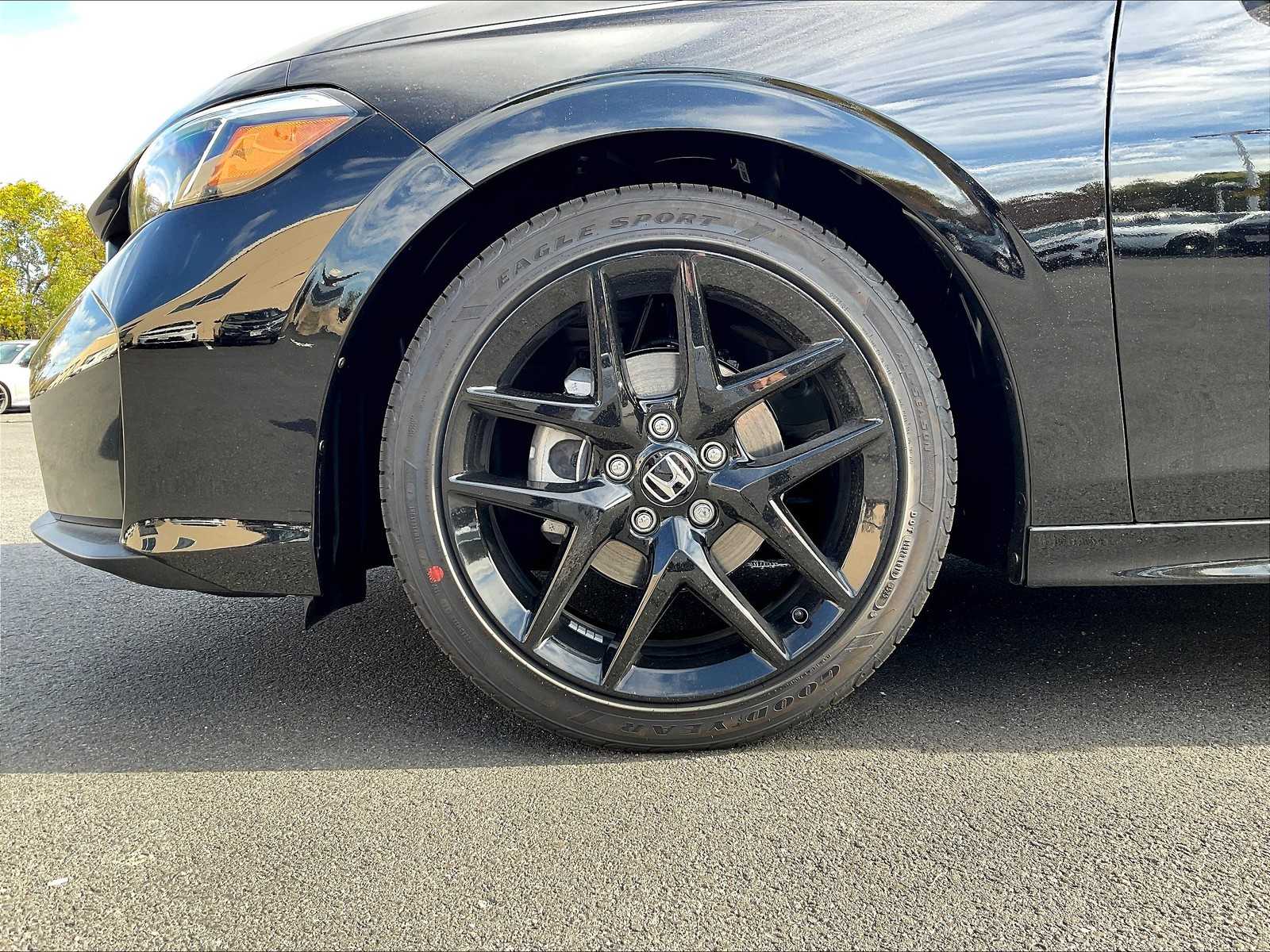 2026 Honda Civic Sport - Photo 8