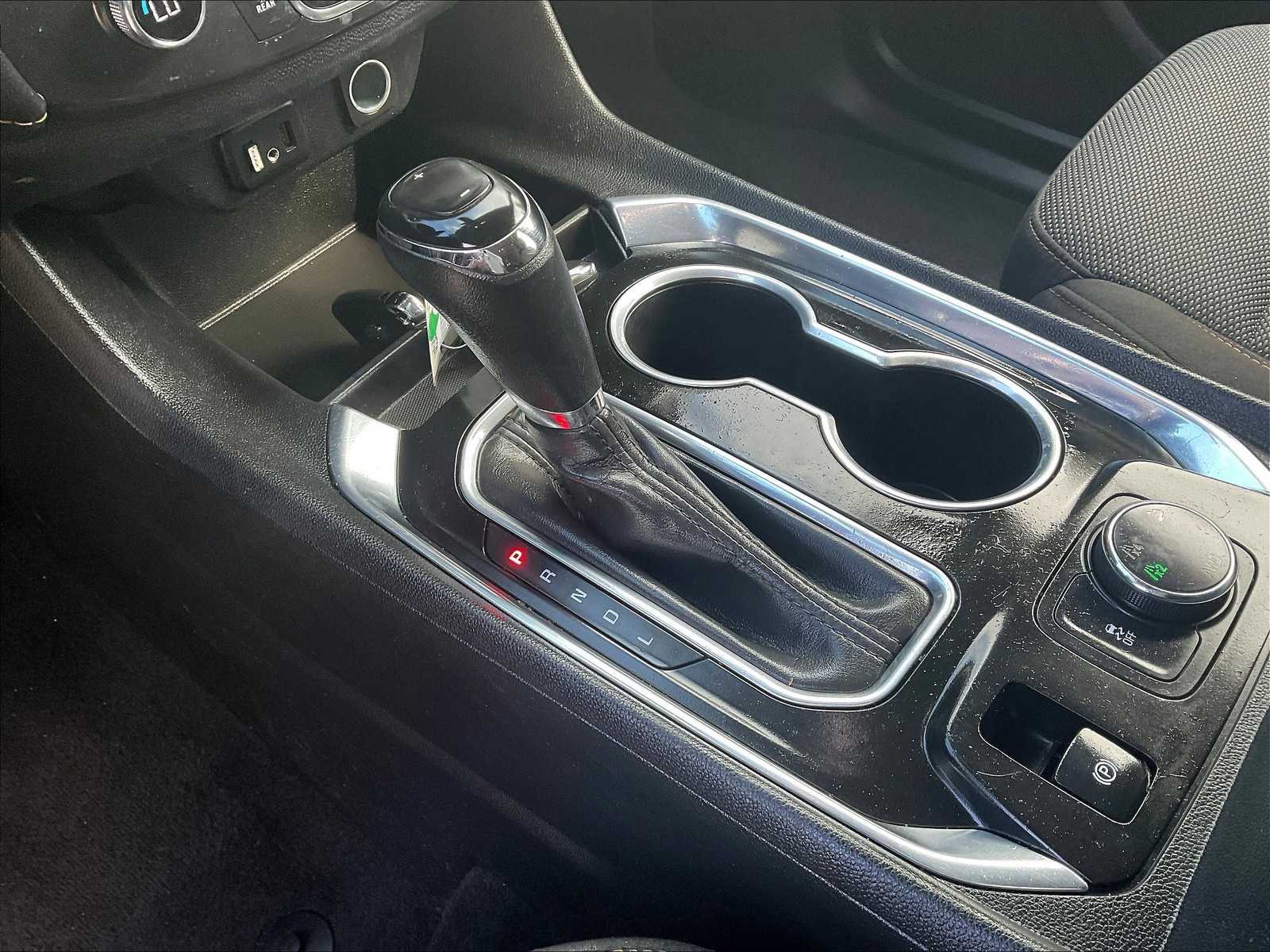 2020 Chevrolet Traverse LS - Photo 21