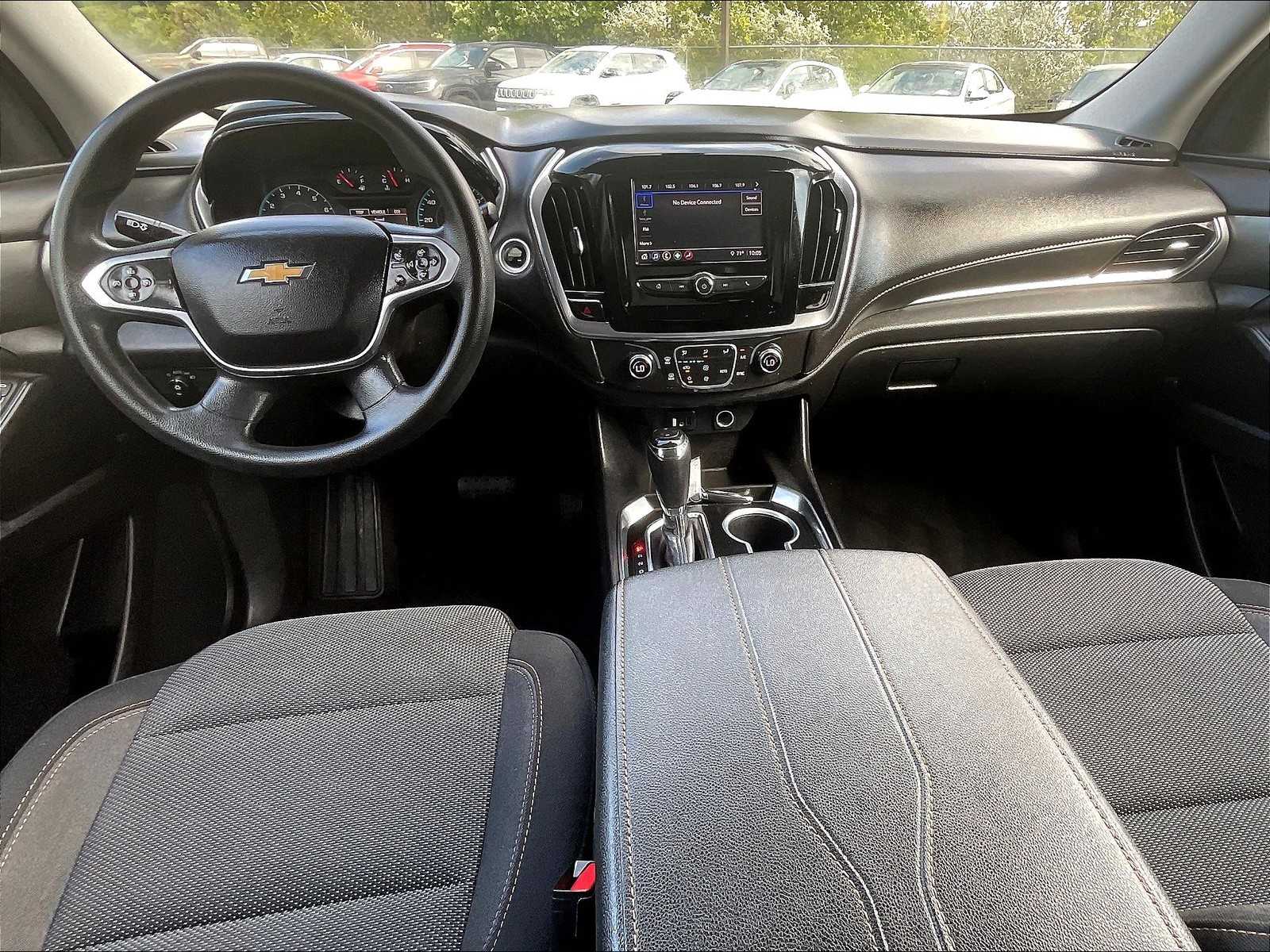 2020 Chevrolet Traverse LS - Photo 22