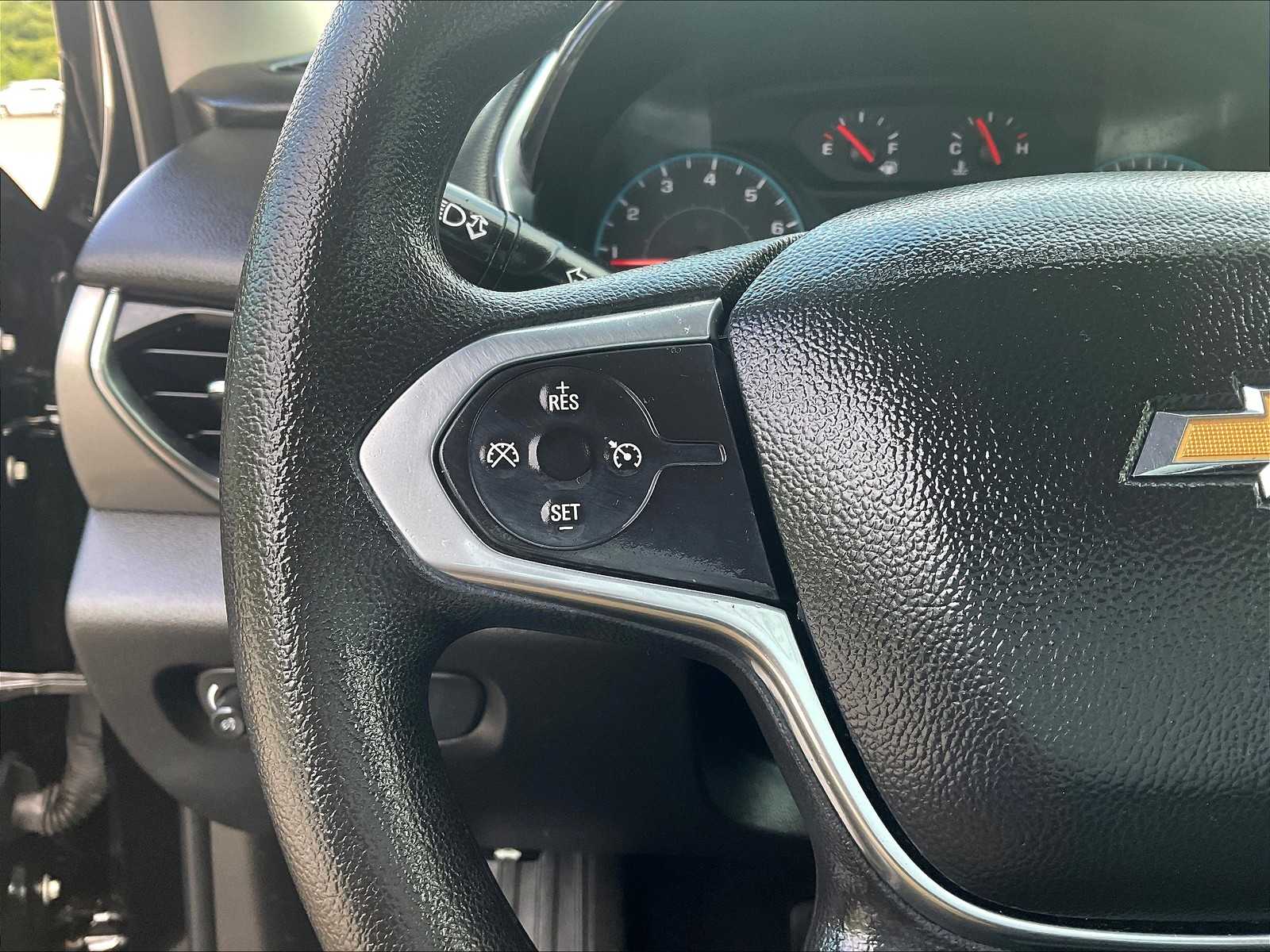 2020 Chevrolet Traverse LS - Photo 23