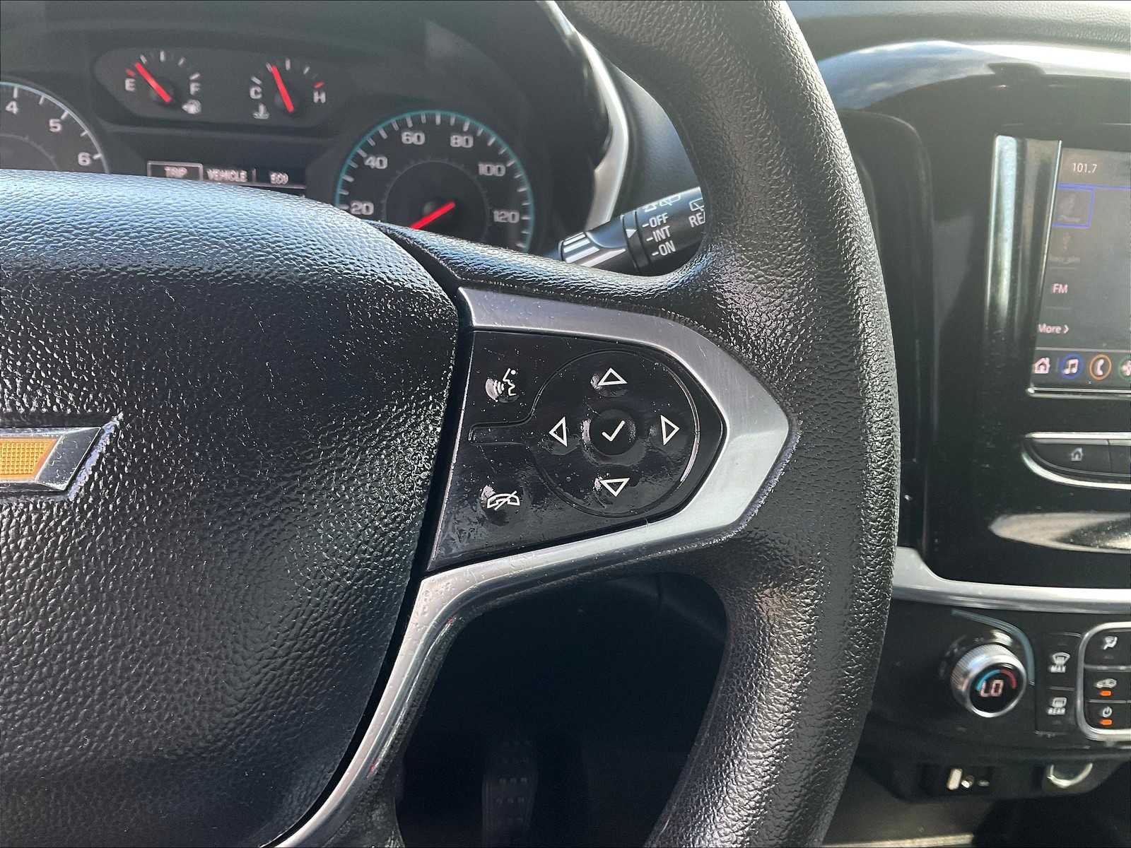 2020 Chevrolet Traverse LS - Photo 24