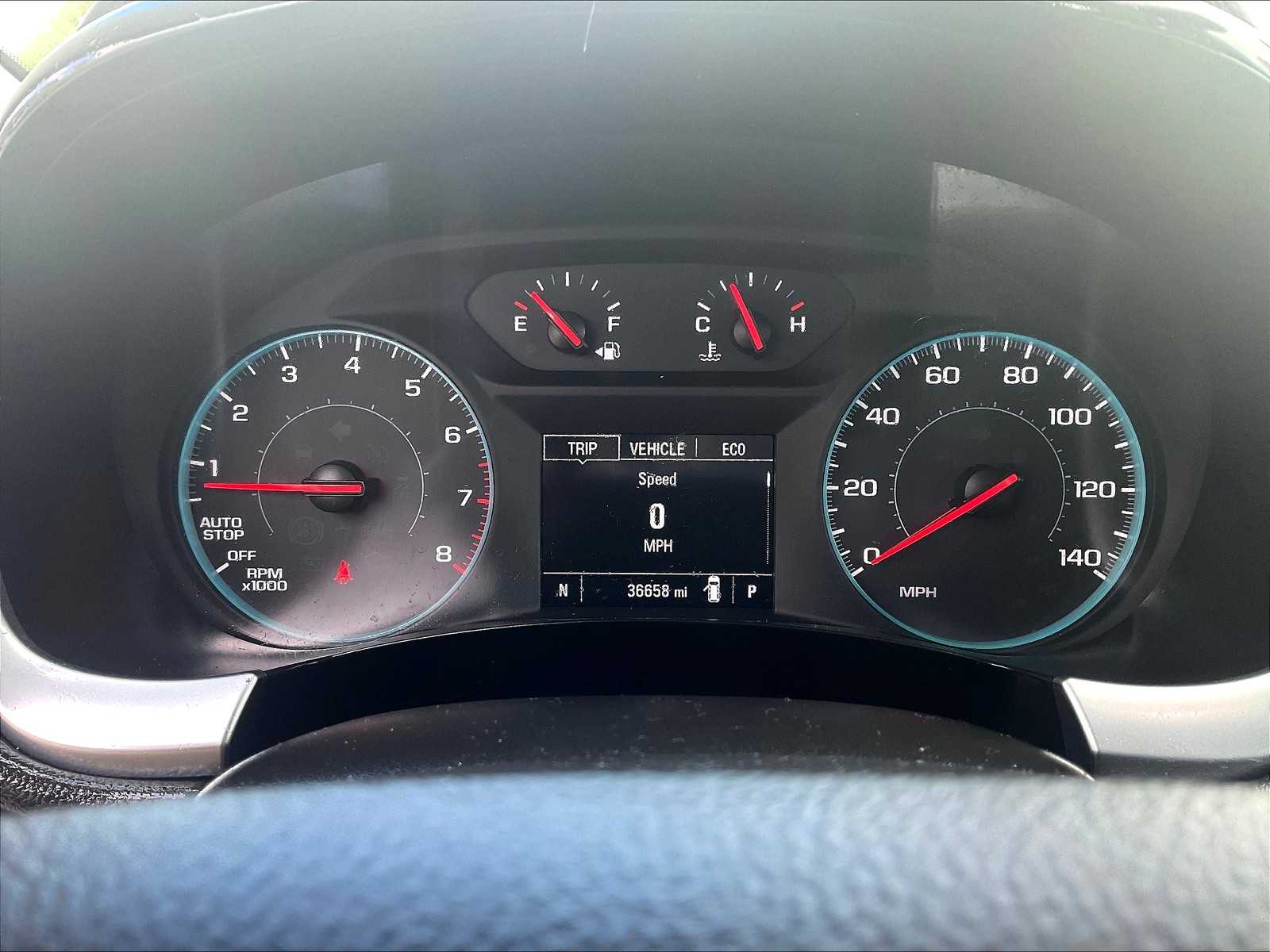 2020 Chevrolet Traverse LS - Photo 25