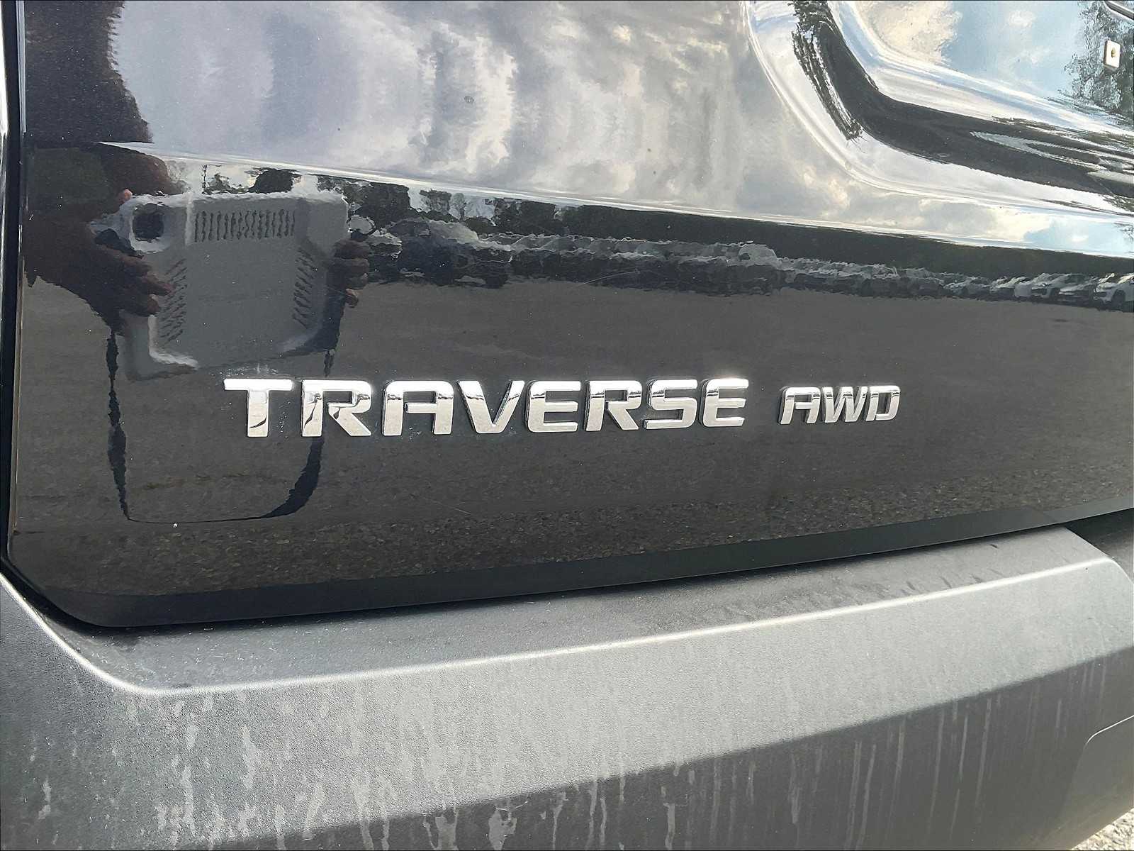 2020 Chevrolet Traverse LS - Photo 28