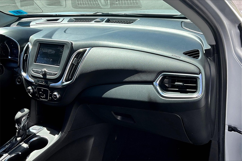 2022 Chevrolet Equinox LT - Photo 13