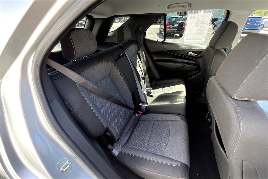 2022 Chevrolet Equinox LT - Photo 16