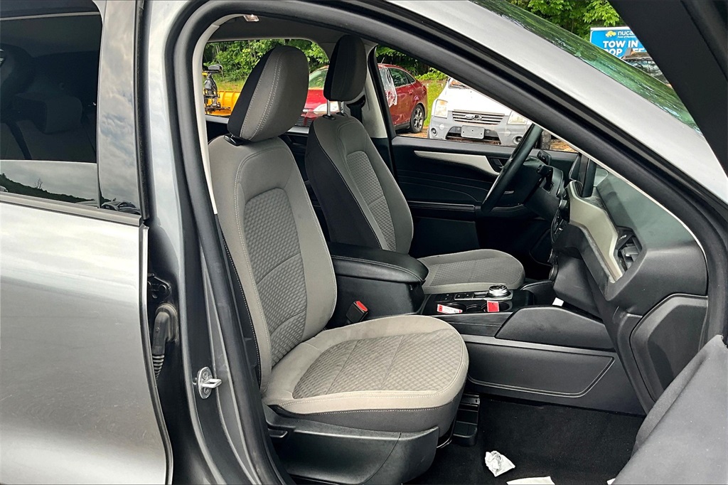 2022 Ford Escape SE - Photo 11