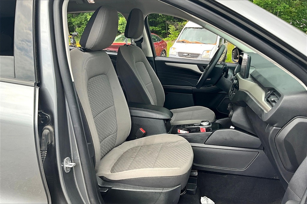 2022 Ford Escape SE - Photo 14