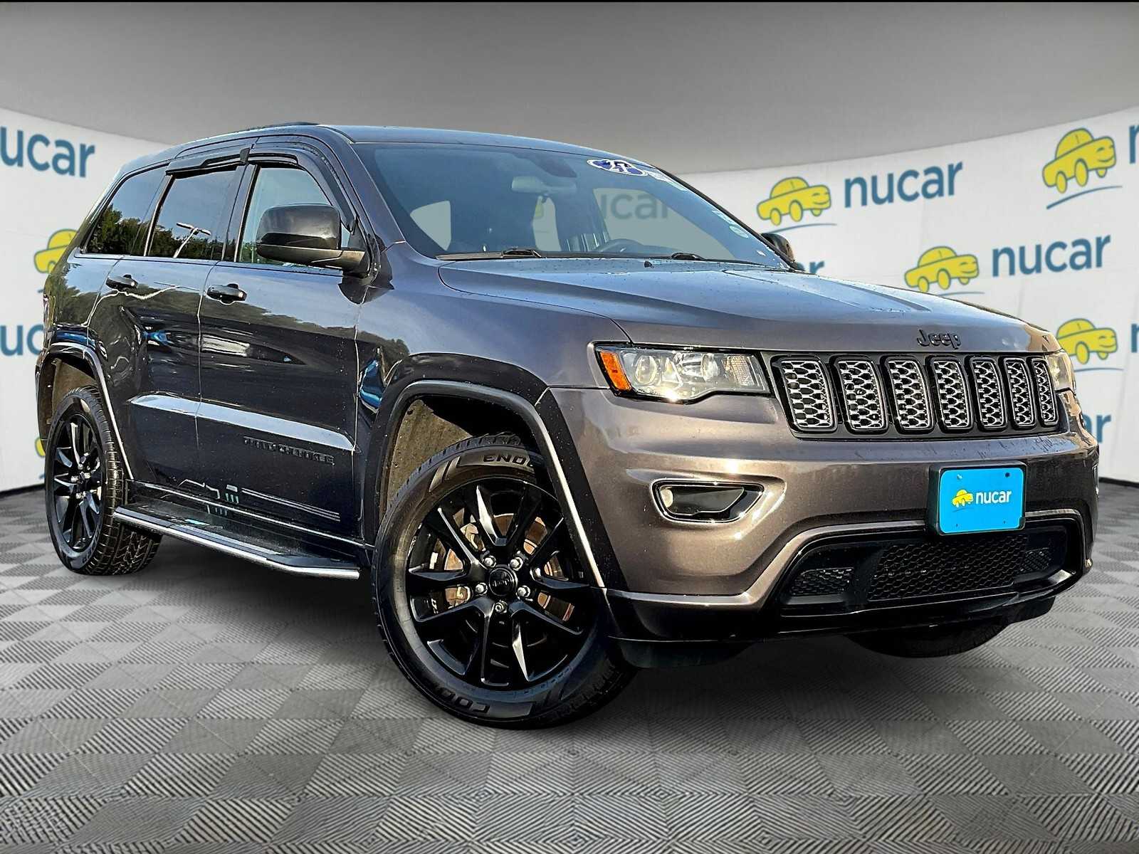 2020 Jeep Grand Cherokee Altitude photo 2