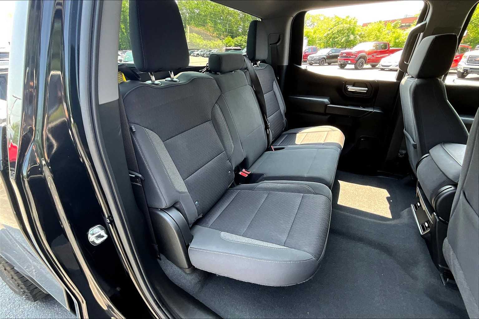 2022 Chevrolet Silverado 1500 Custom - Photo 15