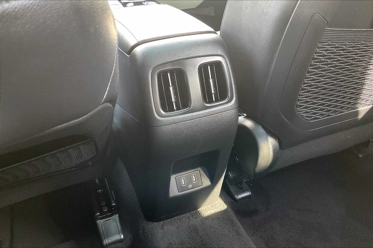 2022 Hyundai Tucson Limited - Photo 28
