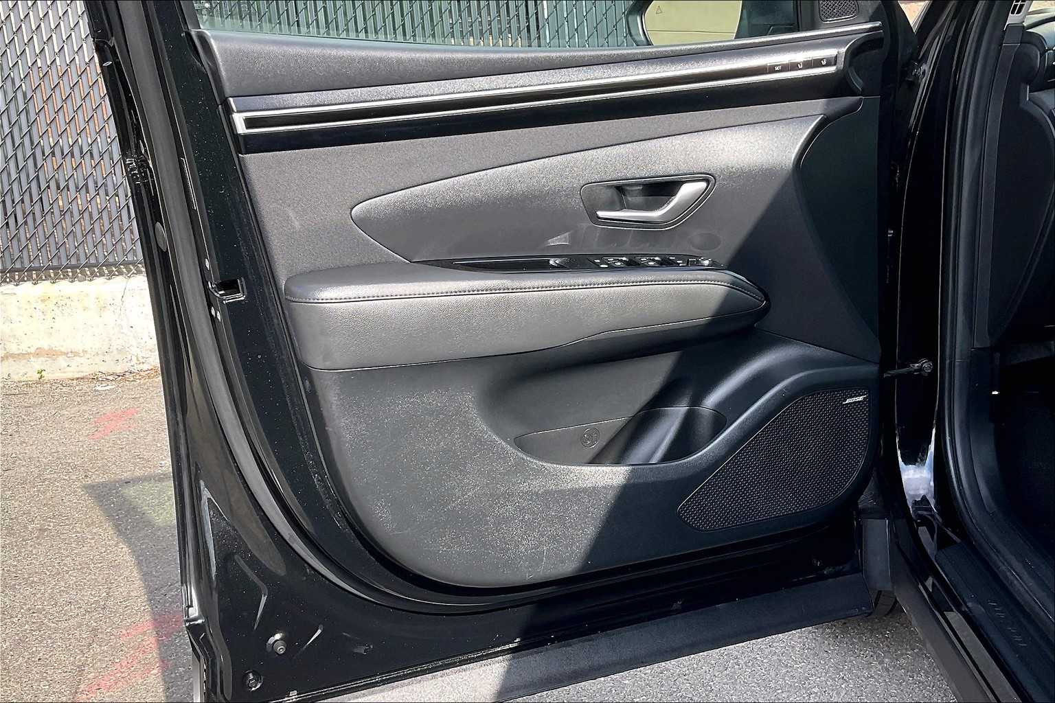 2022 Hyundai Tucson Limited - Photo 9