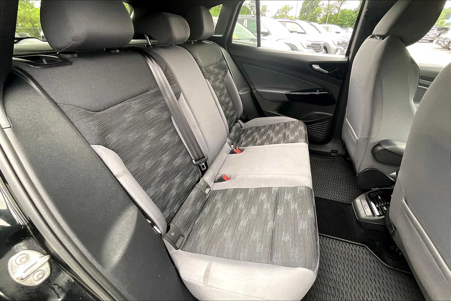 2021 Volkswagen ID.4 Pro - Photo 16