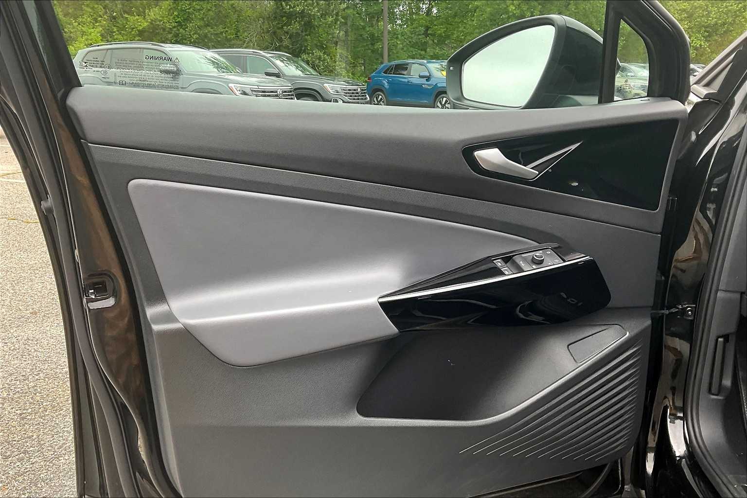 2021 Volkswagen ID.4 Pro - Photo 9