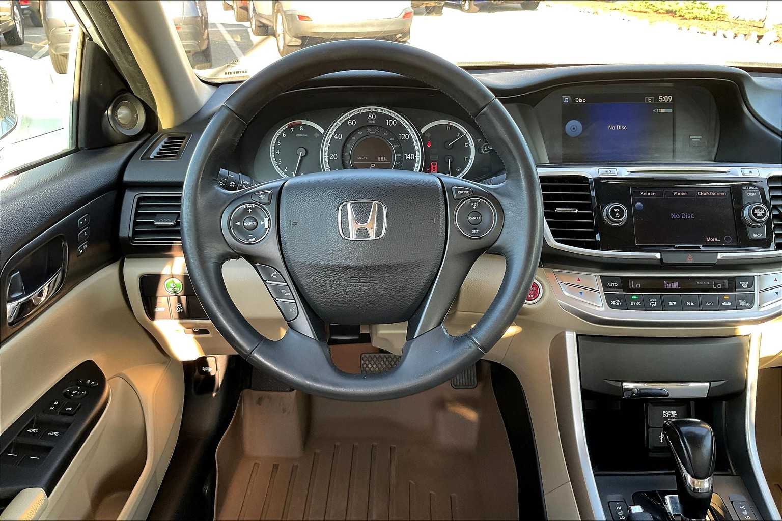 2014 Honda Accord EX-L - Photo 17