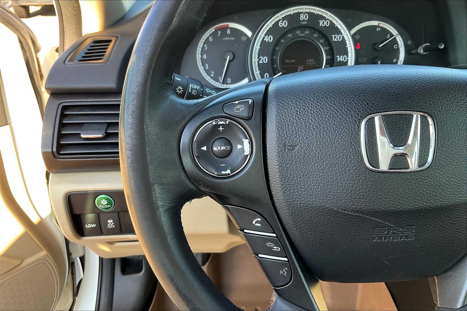 2014 Honda Accord EX-L - Photo 23