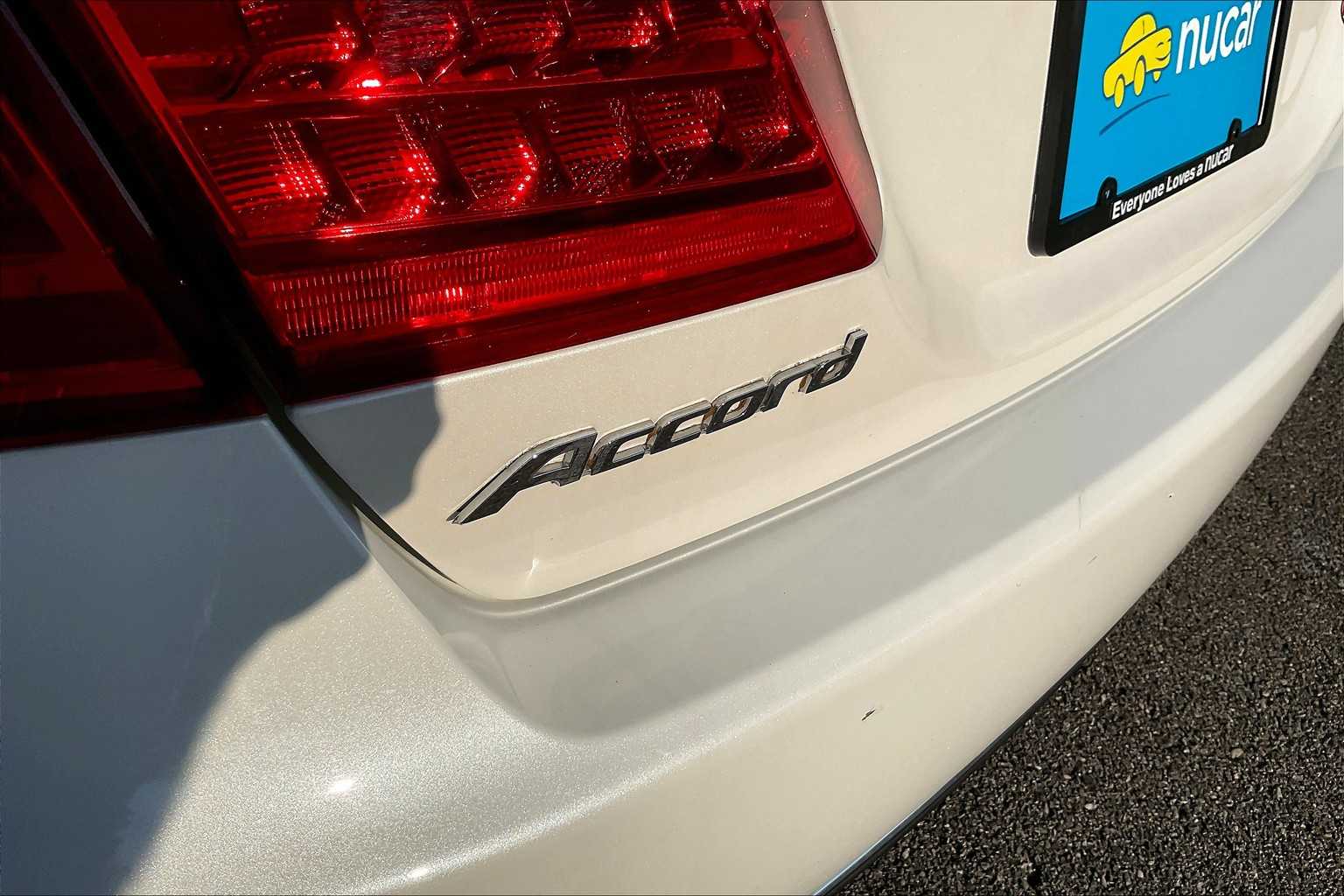 2014 Honda Accord EX-L - Photo 28
