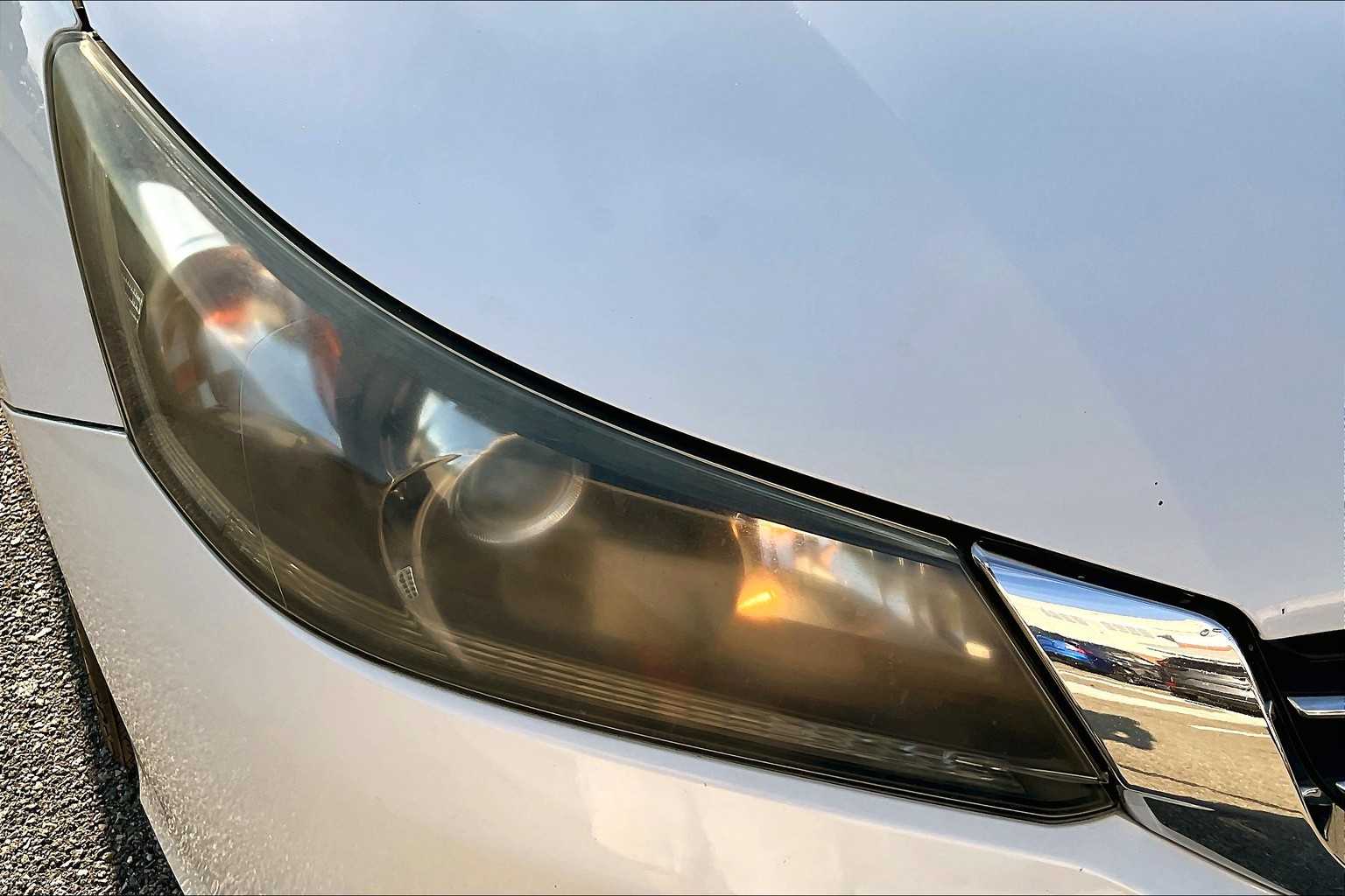 2014 Honda Accord EX-L - Photo 31