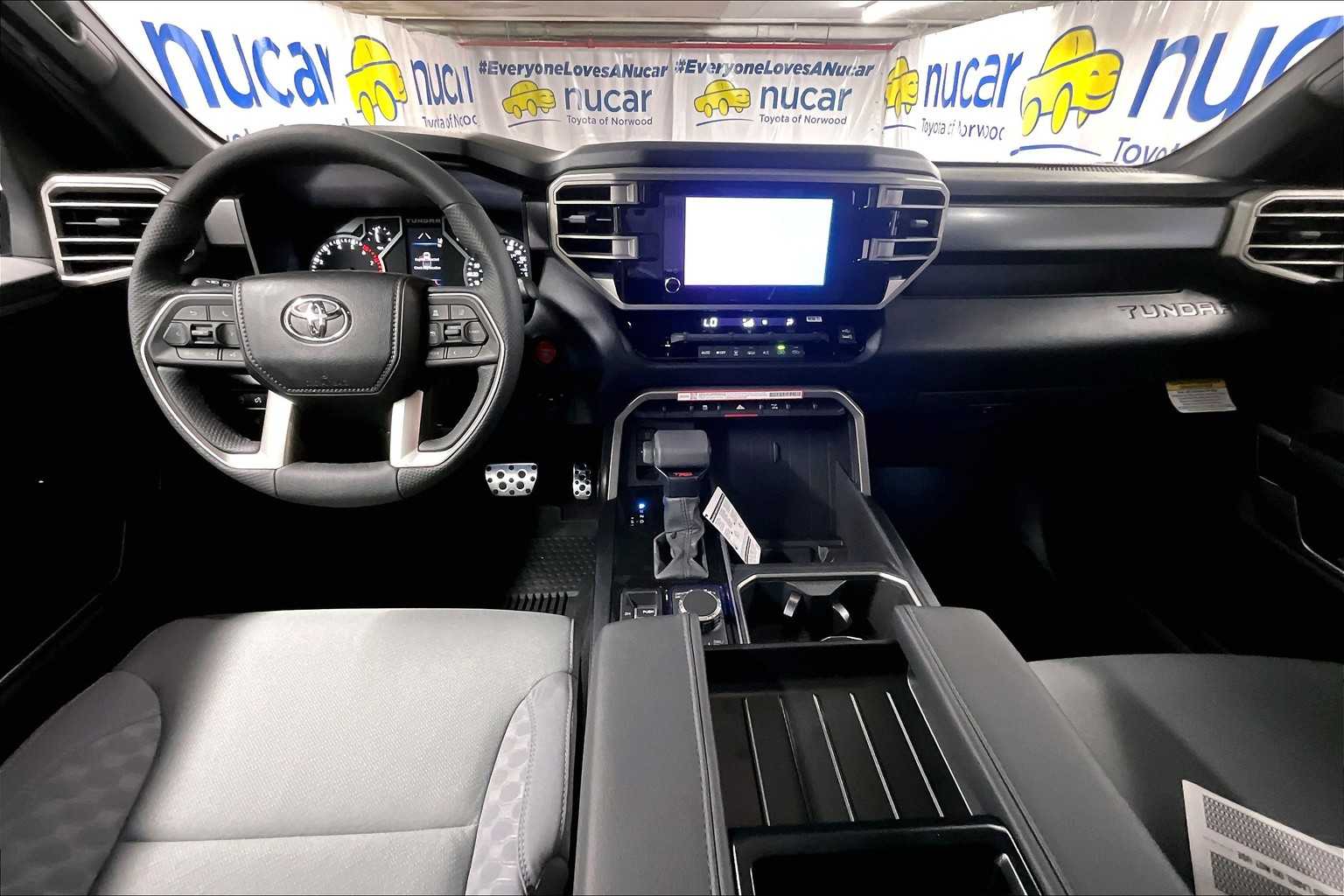 2025 Toyota Tundra SR5 - Photo 12