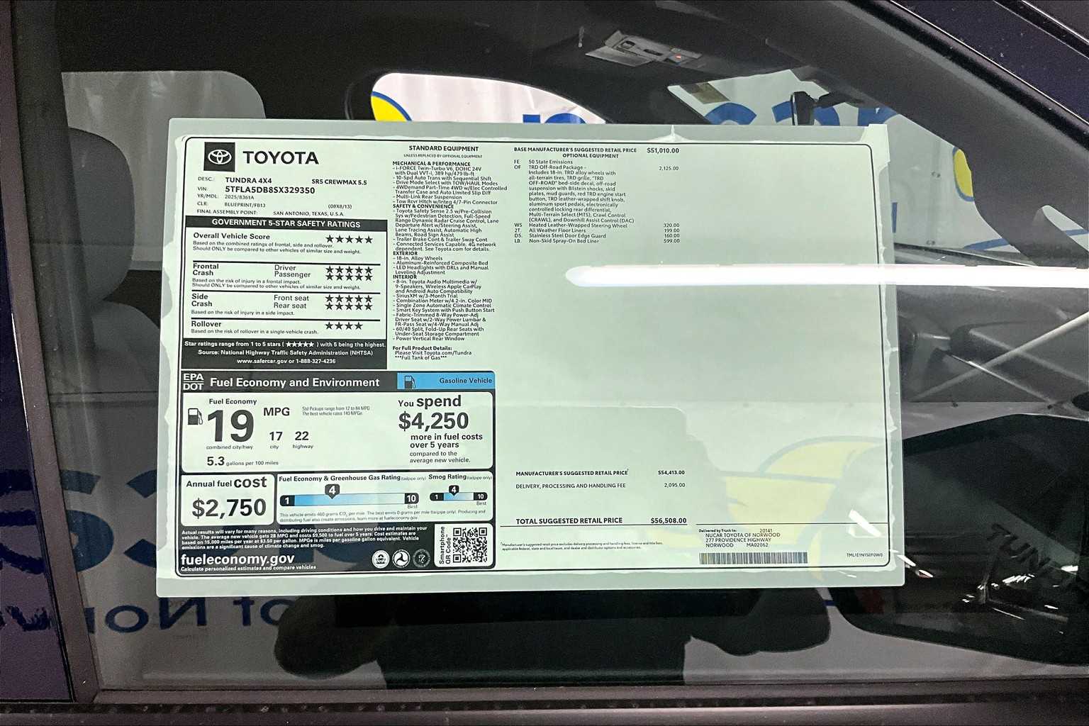 2025 Toyota Tundra SR5 - Photo 18