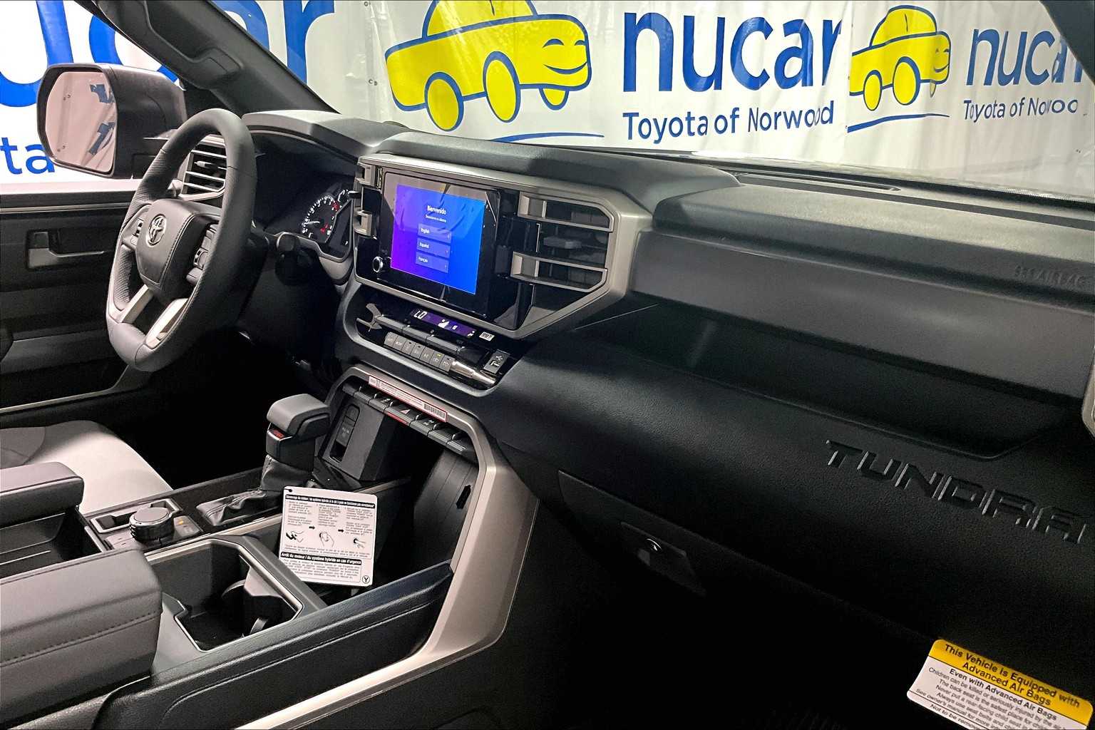 2025 Toyota Tundra SR5 - Photo 10