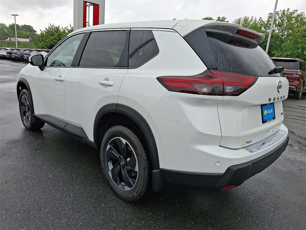 2025 Nissan Rogue SV - Photo 3