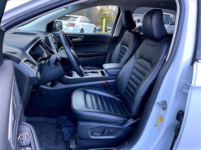 2021 Ford Edge SEL - Photo 20