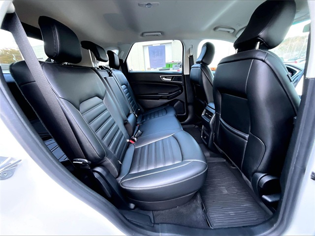 2021 Ford Edge SEL - Photo 22