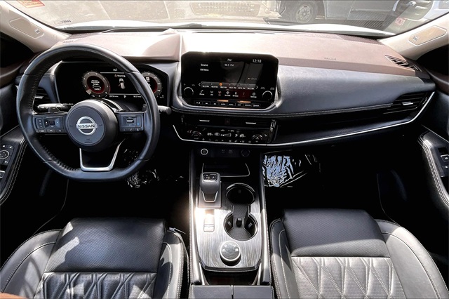 2021 Nissan Rogue Platinum - Photo 16