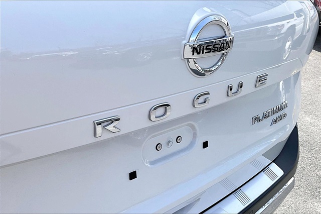 2021 Nissan Rogue Platinum - Photo 8