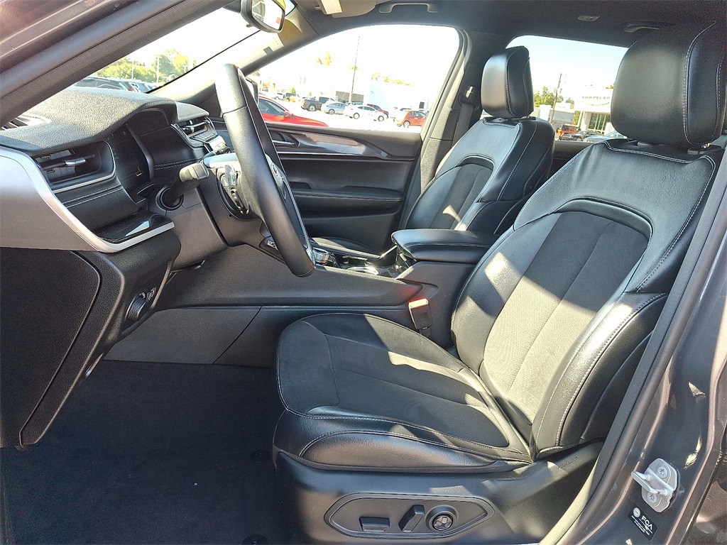 2022 Jeep Grand Cherokee L Altitude - Photo 15