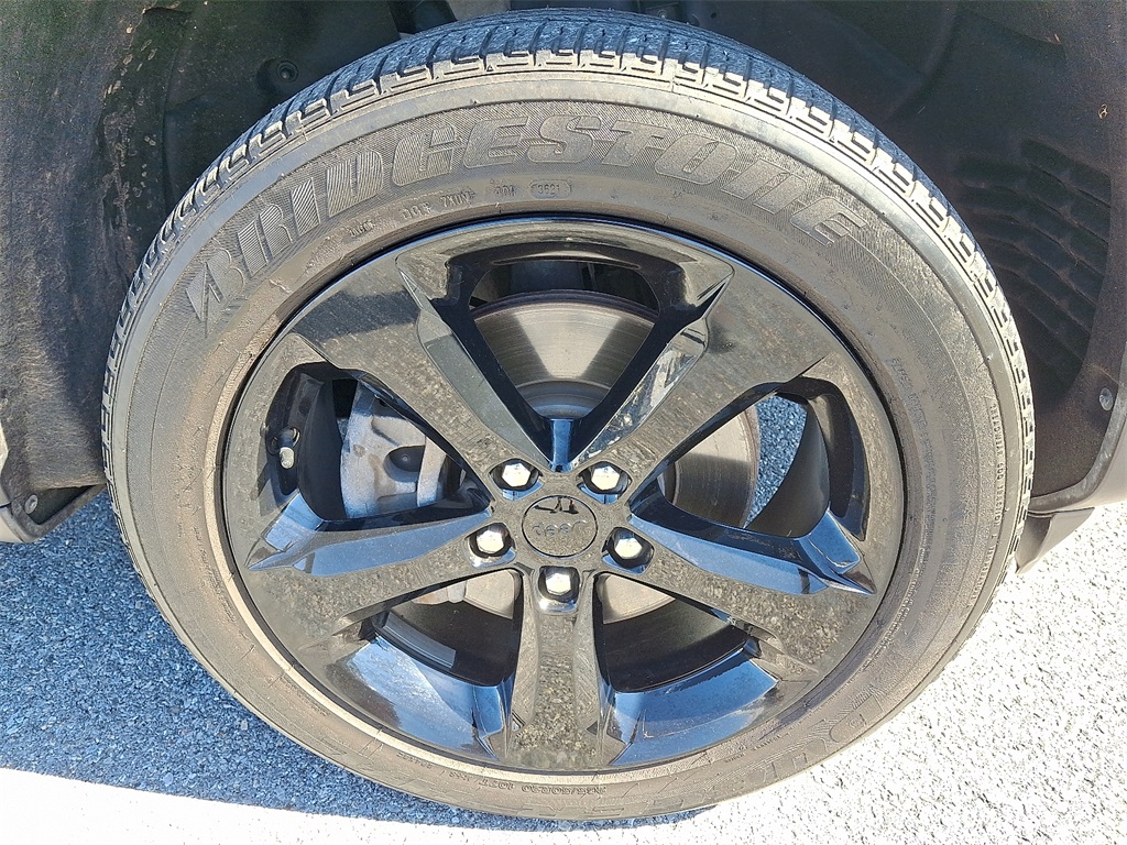 2022 Jeep Grand Cherokee L Altitude - Photo 9