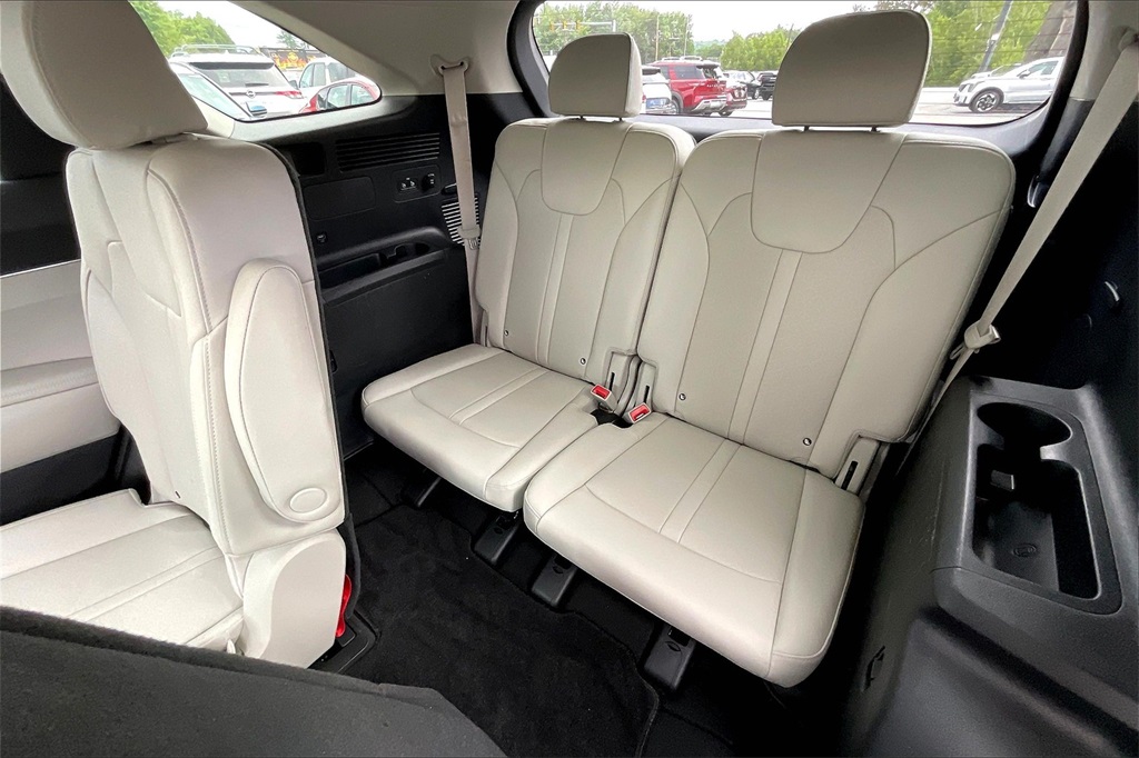 2022 Kia Sorento Hybrid S - Photo 16