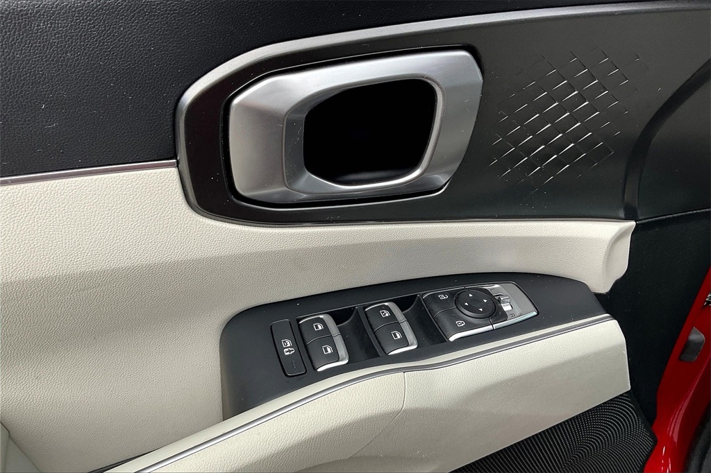 2022 Kia Sorento Hybrid S - Photo 39