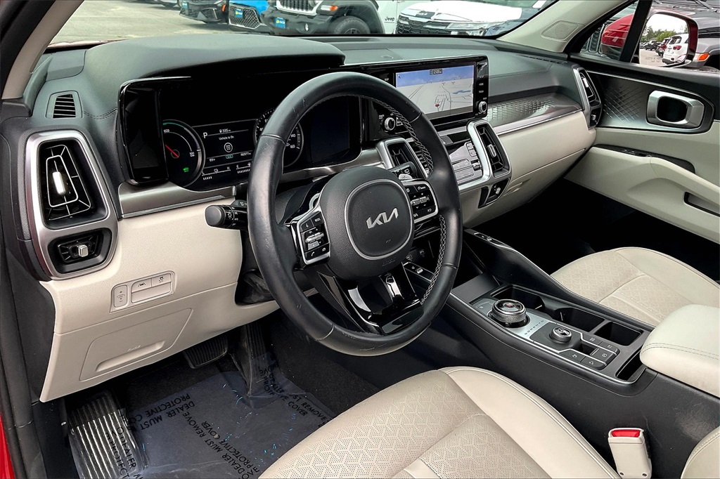 2022 Kia Sorento Hybrid S - Photo 8