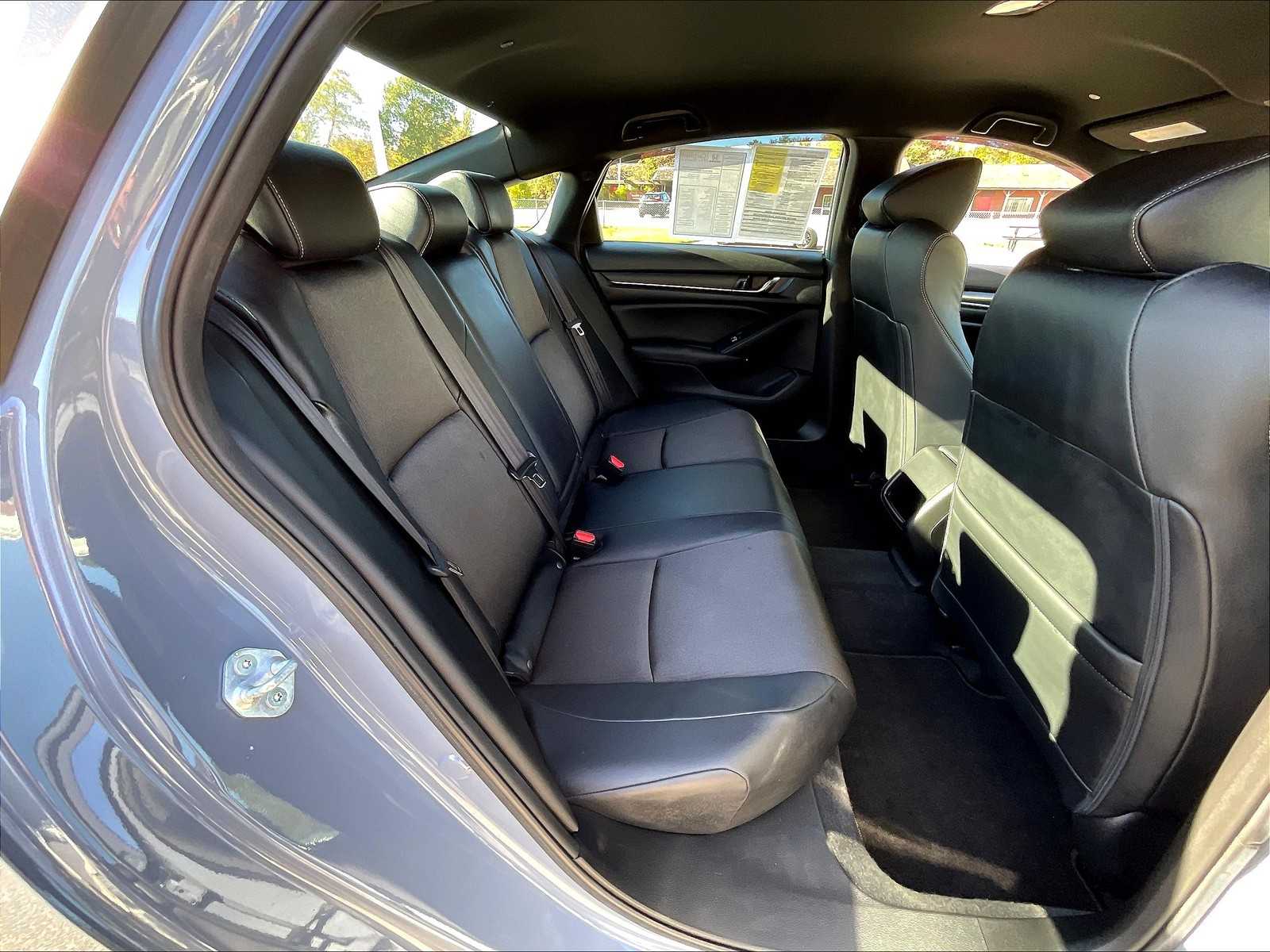 2022 Honda Accord Hybrid Sport - Photo 16