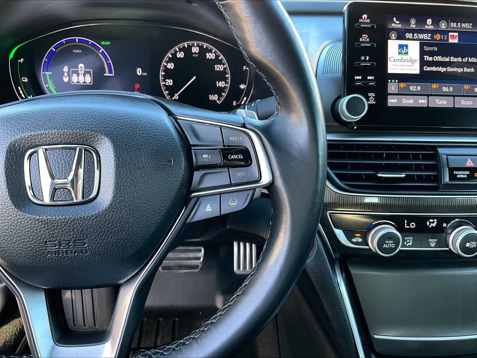 2022 Honda Accord Hybrid Sport - Photo 23