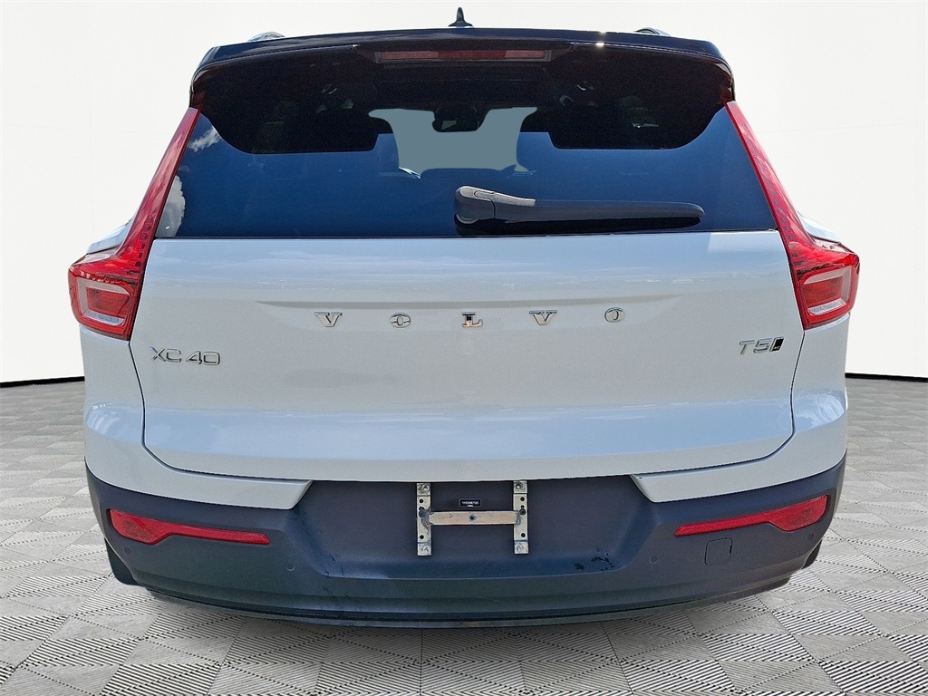 2022 Volvo XC40 R-Design - Photo 6