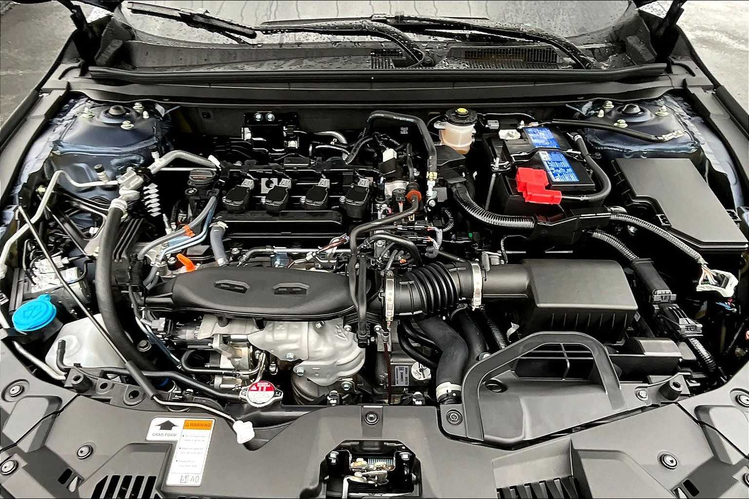 2025 Honda Accord SE - Photo 16